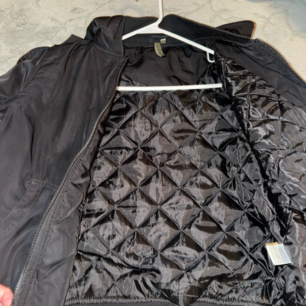 Black bomber jacket - Picture 5 of 6